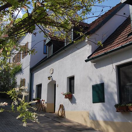 Hofgassl Zentgraf Bed & Breakfast Mörbisch am See Exterior foto