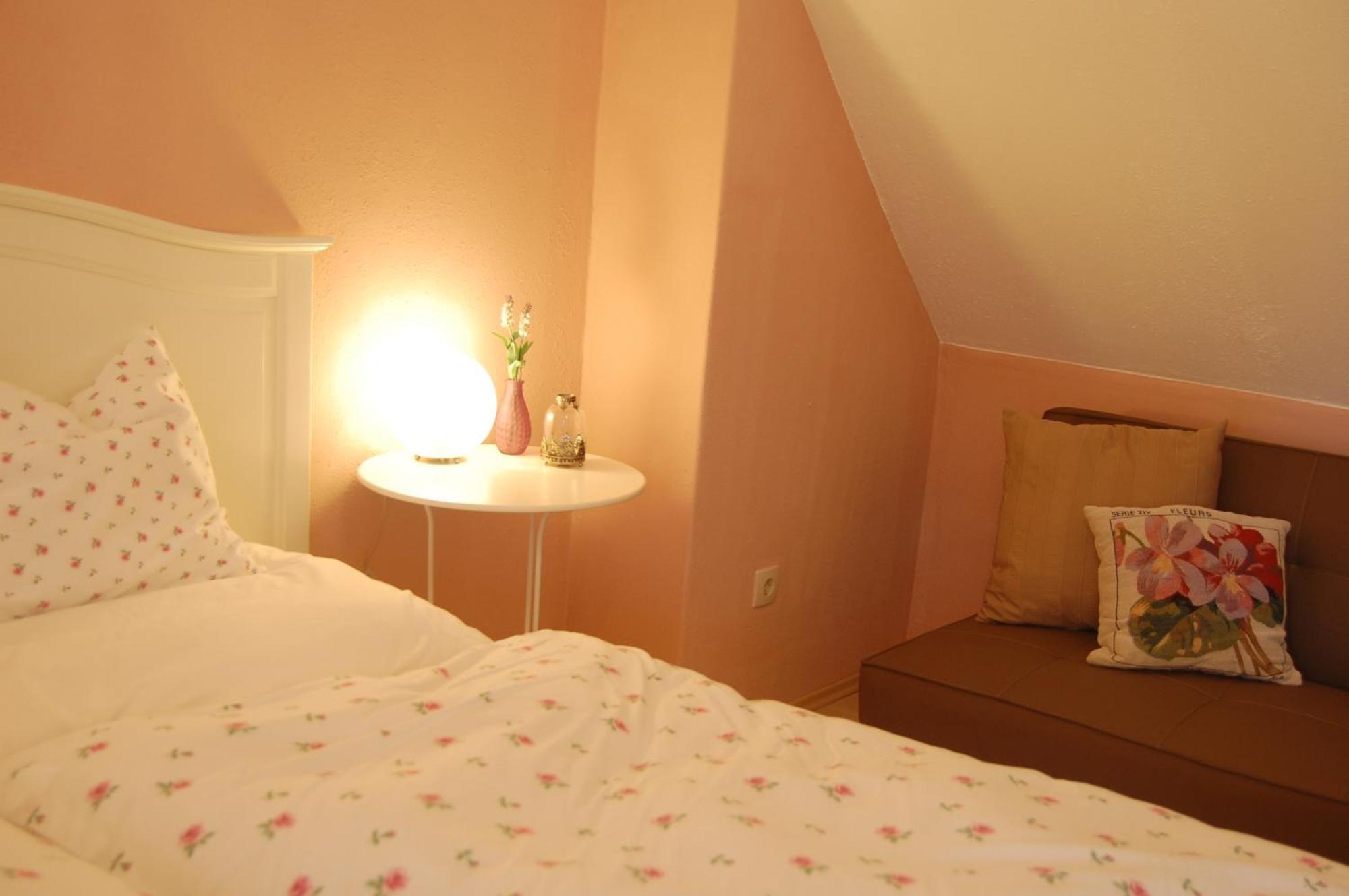Hofgassl Zentgraf Bed & Breakfast Mörbisch am See Exterior foto