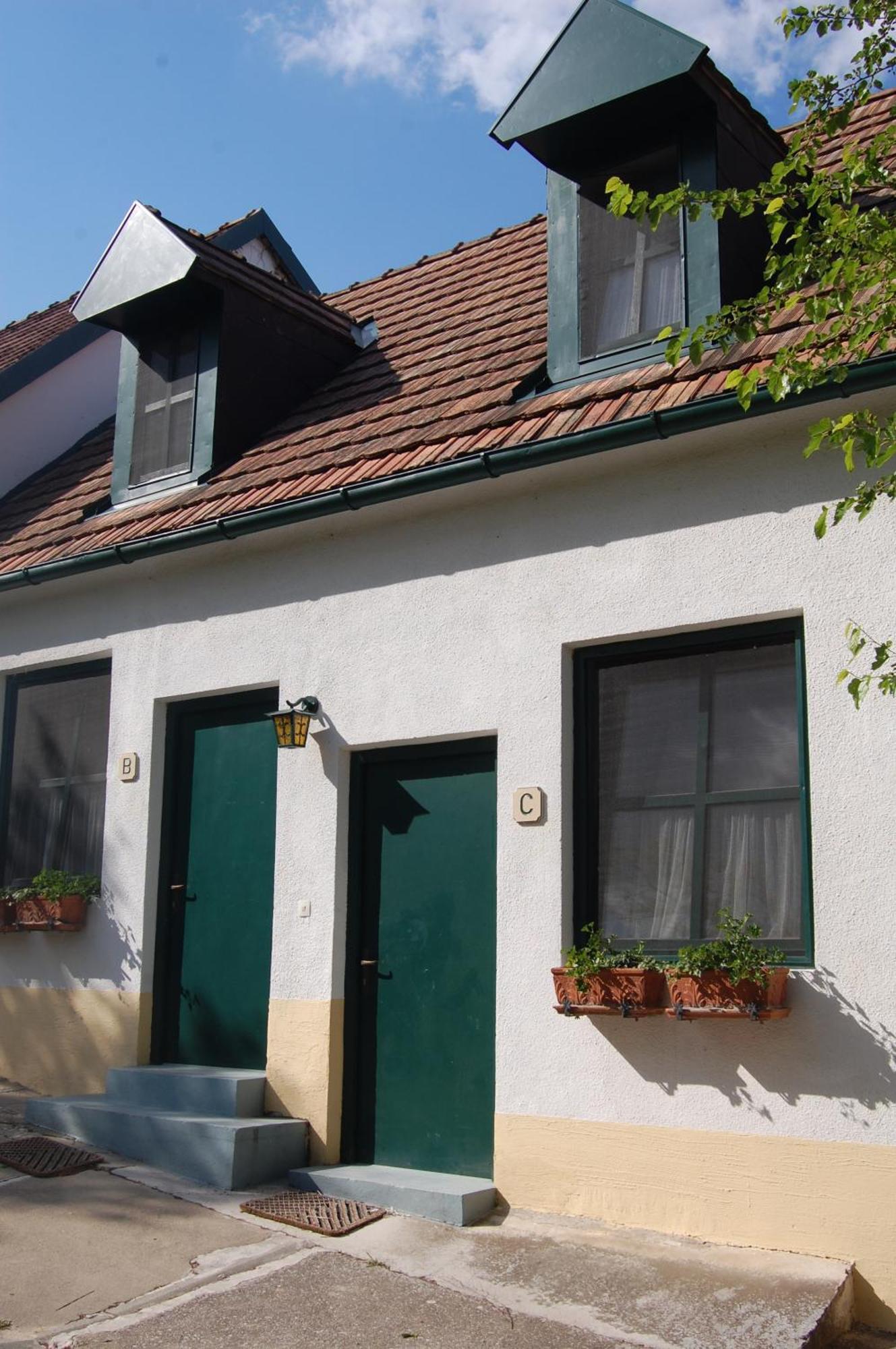 Hofgassl Zentgraf Bed & Breakfast Mörbisch am See Exterior foto